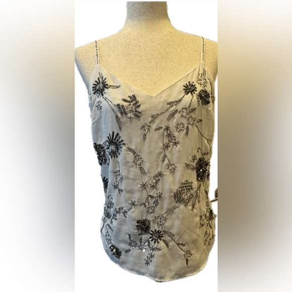 WHBL Sz S beaded and sequin cami in a beautiful floral pattern - Picture 2 of 8